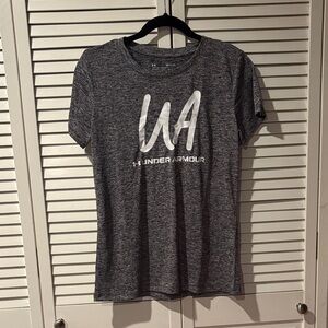 Under Armour Women's Heathered Black Tee